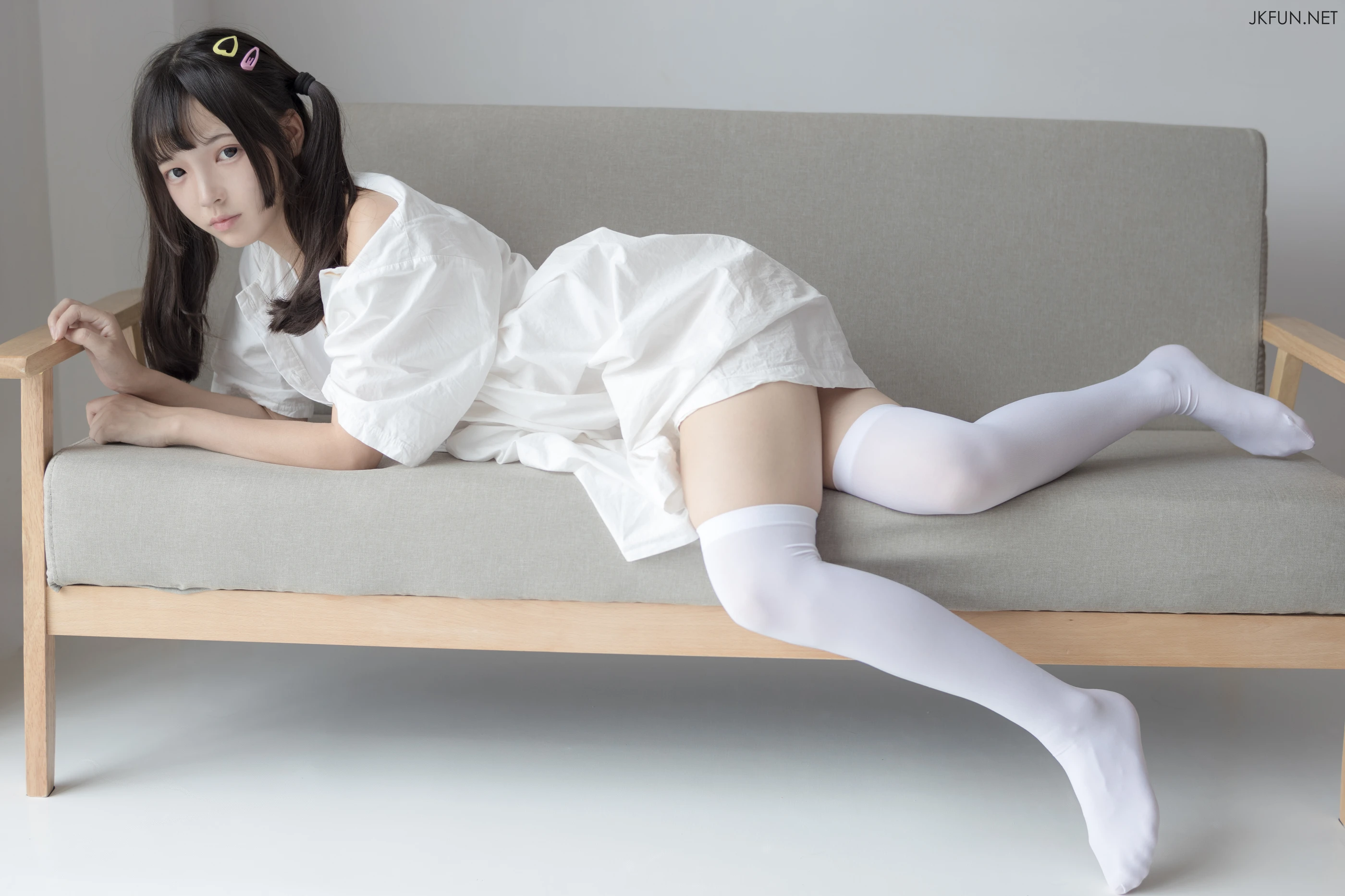 森萝财团 [JKFUN-014] 默陌 白衣飘飘的年代 [91P 1V]插图7